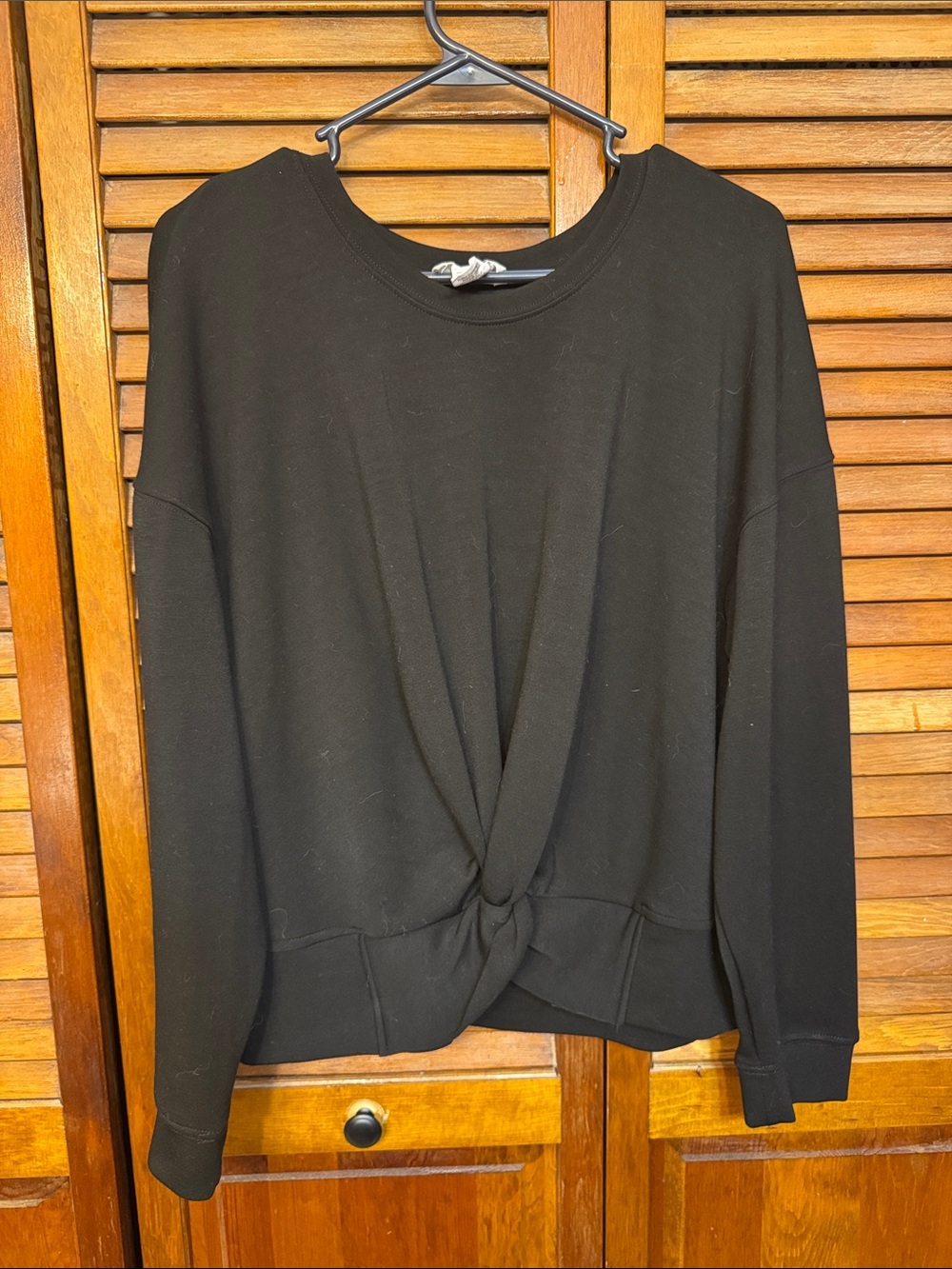 For The Republic Black Twist-Front Pullover Hoodie